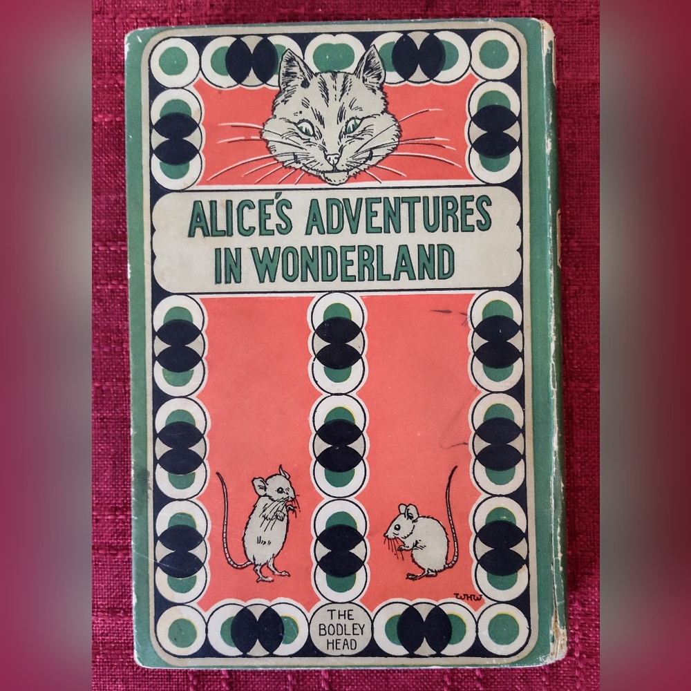 Very rare ALICE'S ADVENTURES IN WONDERLAND BY LEWIS CARROLL 1925 W.H. WALKER
